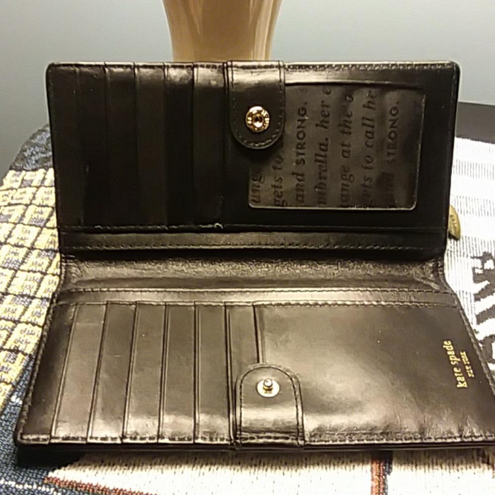 Kate Spade Wallet - Picture 2 of 4